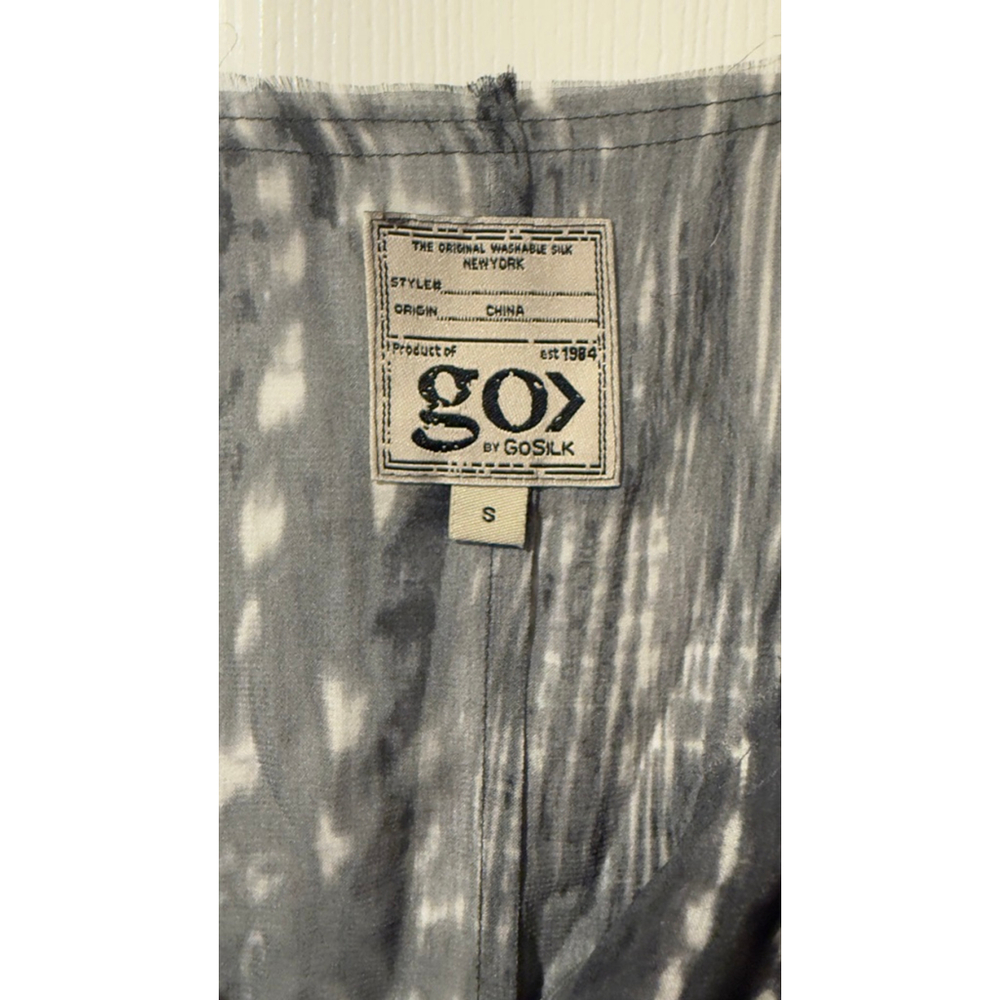 Women's Go Silk Blouse S gray Cream Washable Silk - Picture 6 of 9